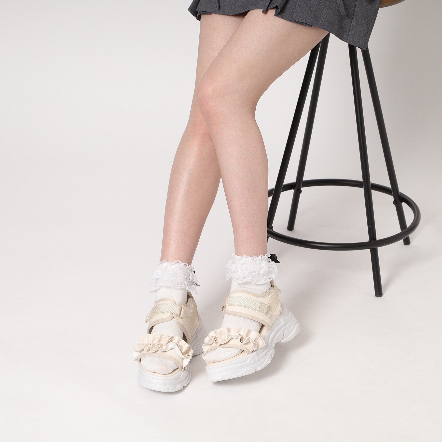 csT&P「厚底フリルスポサン」|サンダル|