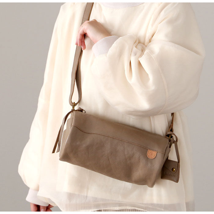 BACKYARD FAMILY「toleur ショルダーバッグ 11881 トーラ 通販 ショルダーバック ショルダー バッグ」|ショルダー・メッセンジャー|