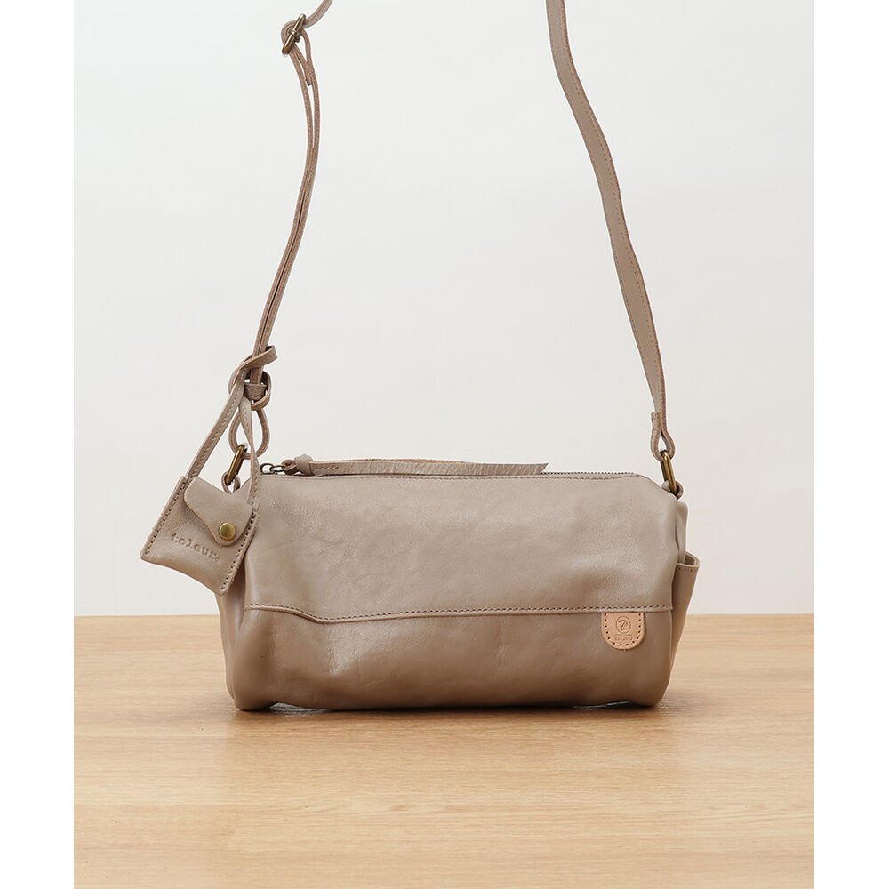 BACKYARD FAMILY「toleur ショルダーバッグ 11881 トーラ 通販 ショルダーバック ショルダー バッグ」|ショルダー・メッセンジャー|ベージュ1
