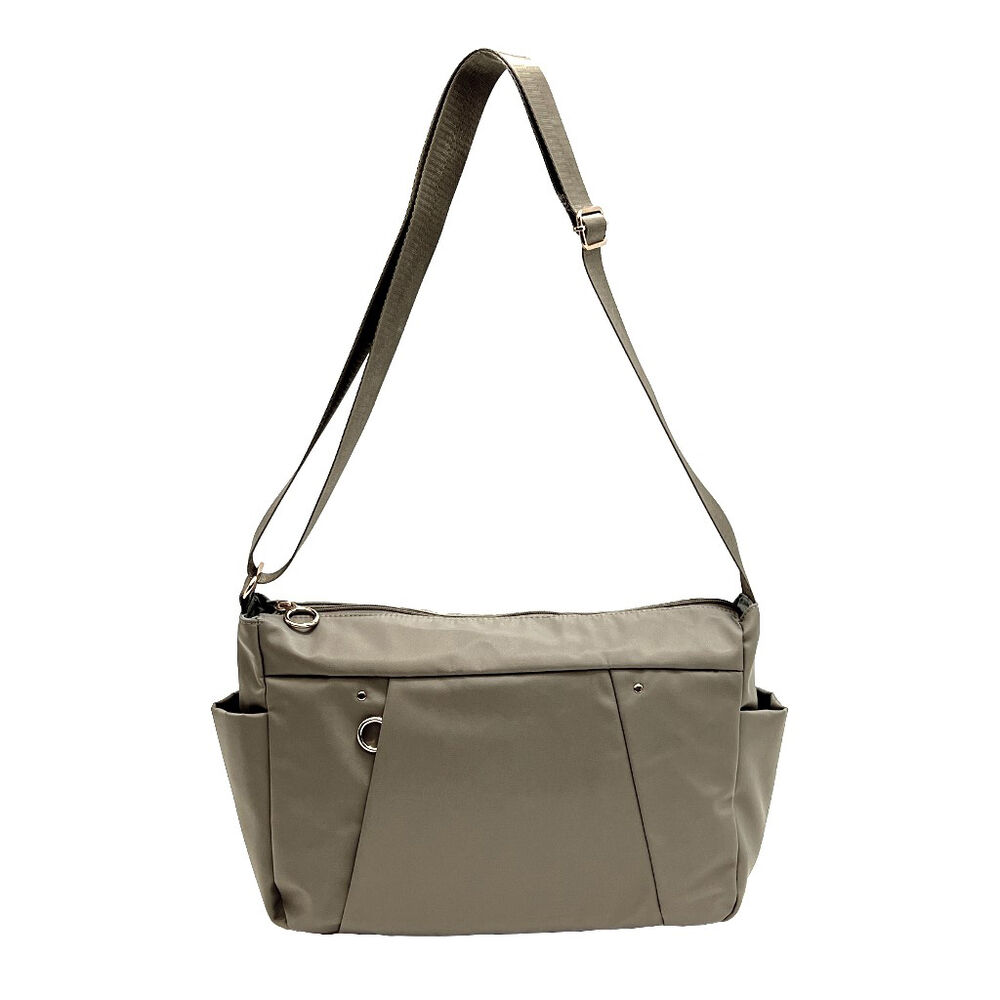 BACKYARD FAMILY「ショルダーバッグ レディース 斜めがけ 大人 軽量 ナイロン 通販 ショルダーバック ショルダー」|ショルダー・メッセンジャー|ベージュ1