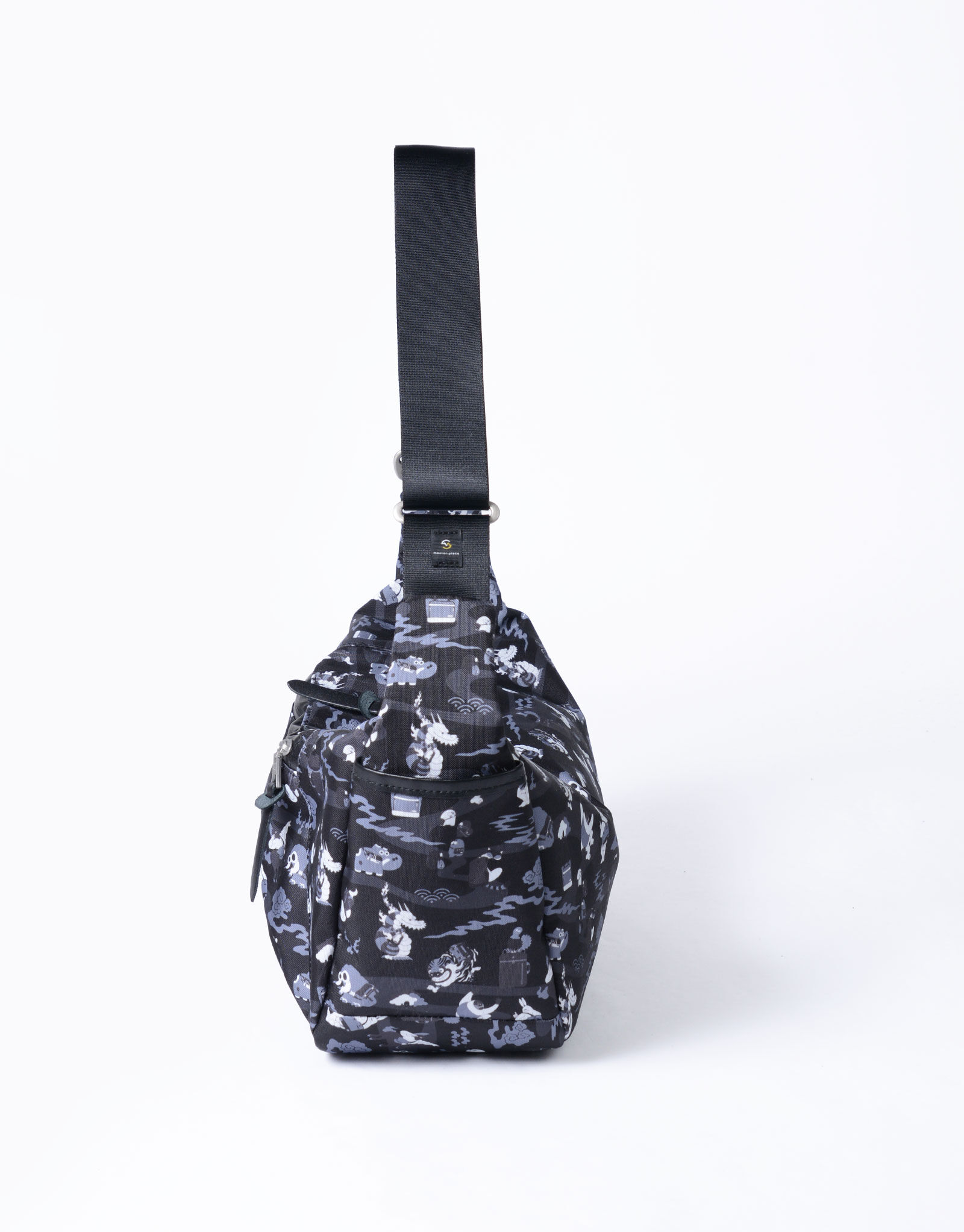 master-piece「ムネアツシ &times; master-piece ショルダーバッグ」|ショルダー・メッセンジャー|