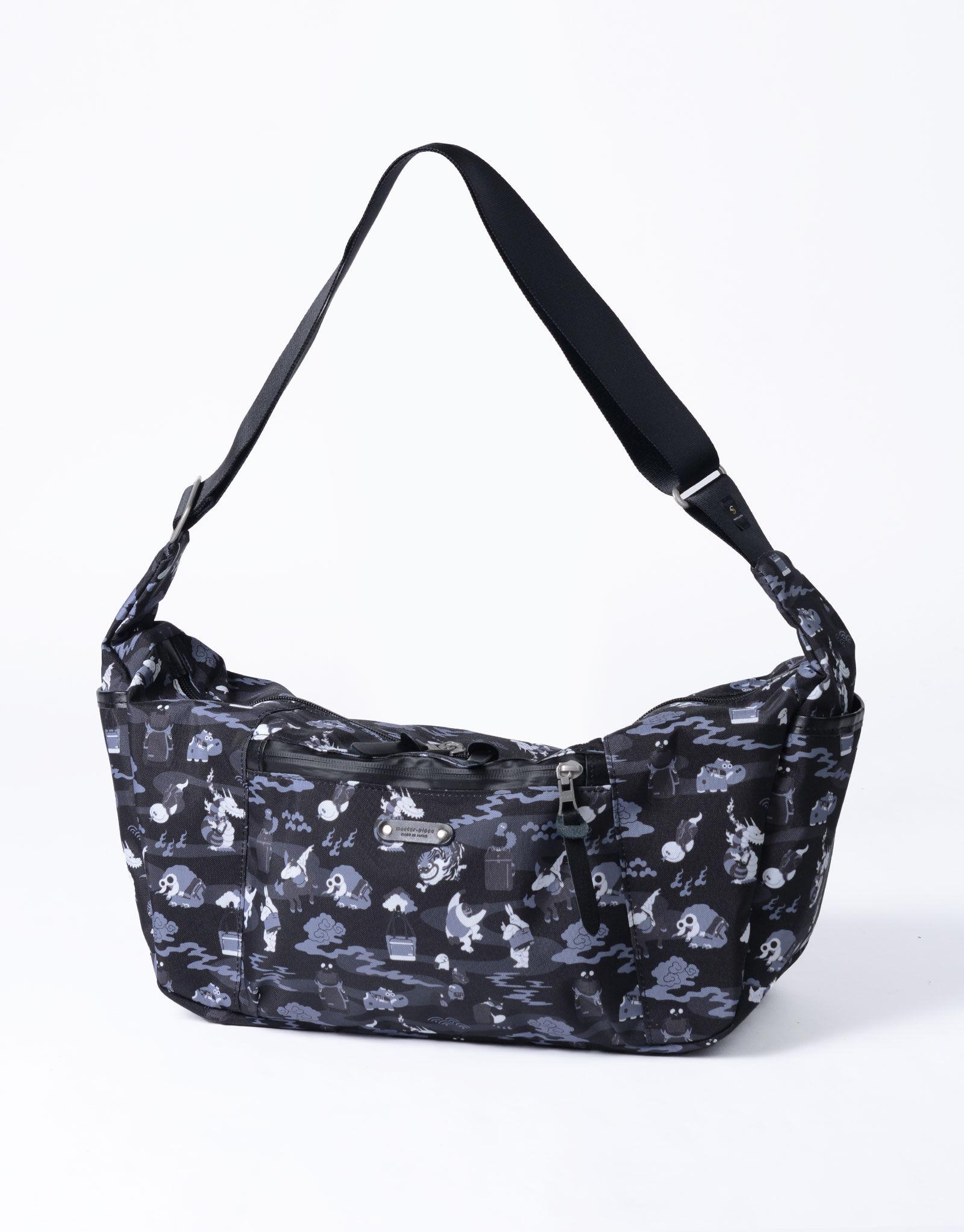 master-piece「ムネアツシ &times; master-piece ショルダーバッグ」|ショルダー・メッセンジャー|