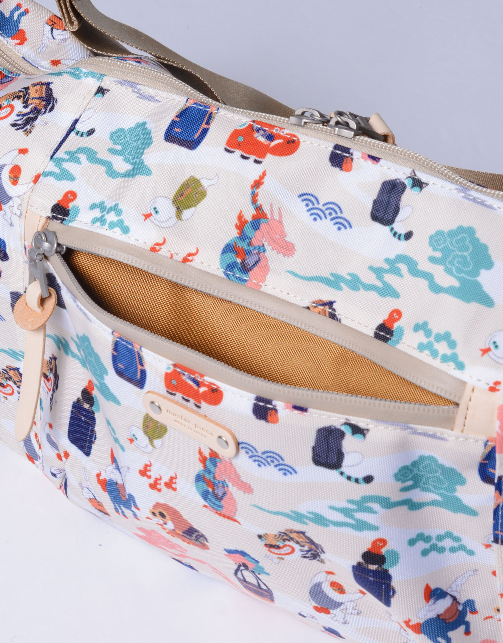 master-piece「ムネアツシ &times; master-piece ショルダーバッグ」|ショルダー・メッセンジャー|