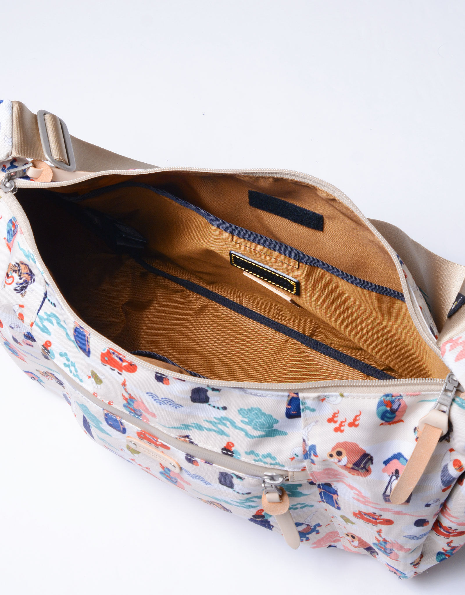 master-piece「ムネアツシ &times; master-piece ショルダーバッグ」|ショルダー・メッセンジャー|