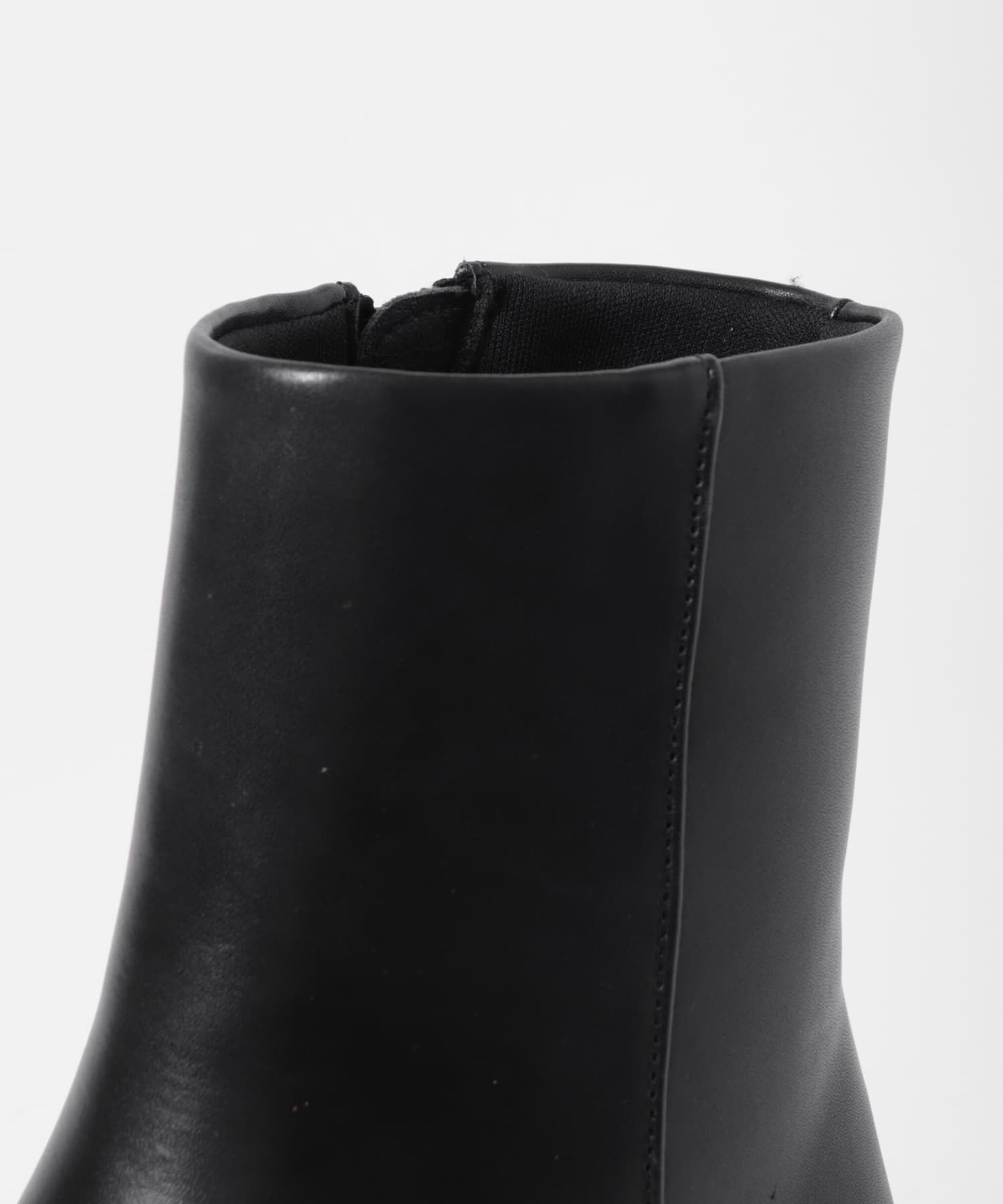 URBAN RESEARCH DOORS「チャンキーヒールブーツ」|ショートブーツ|