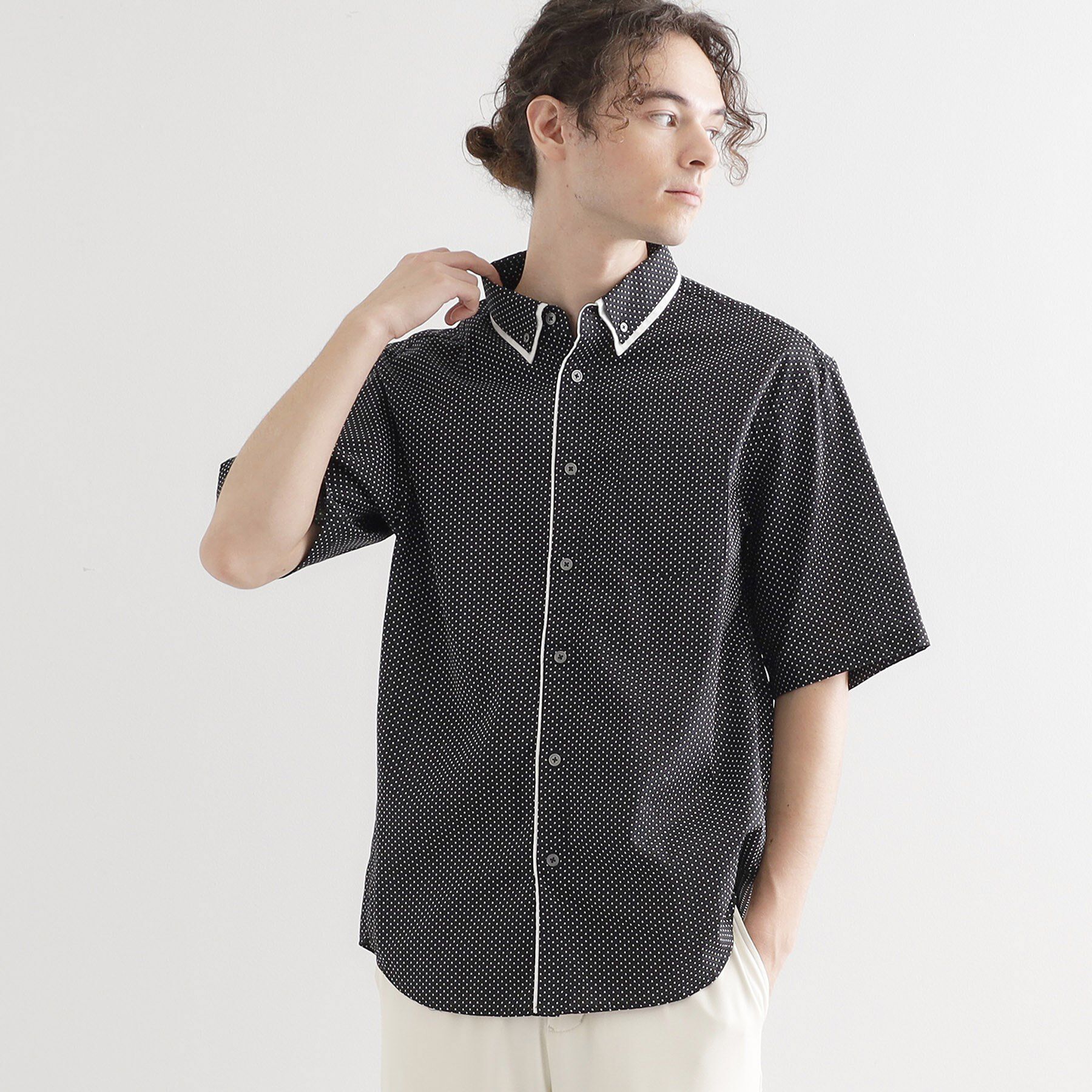 tk.TAKEO KIKUCHI「2枚衿ドット柄シャツ」|シャツ・ブラウス|ブラック(019)