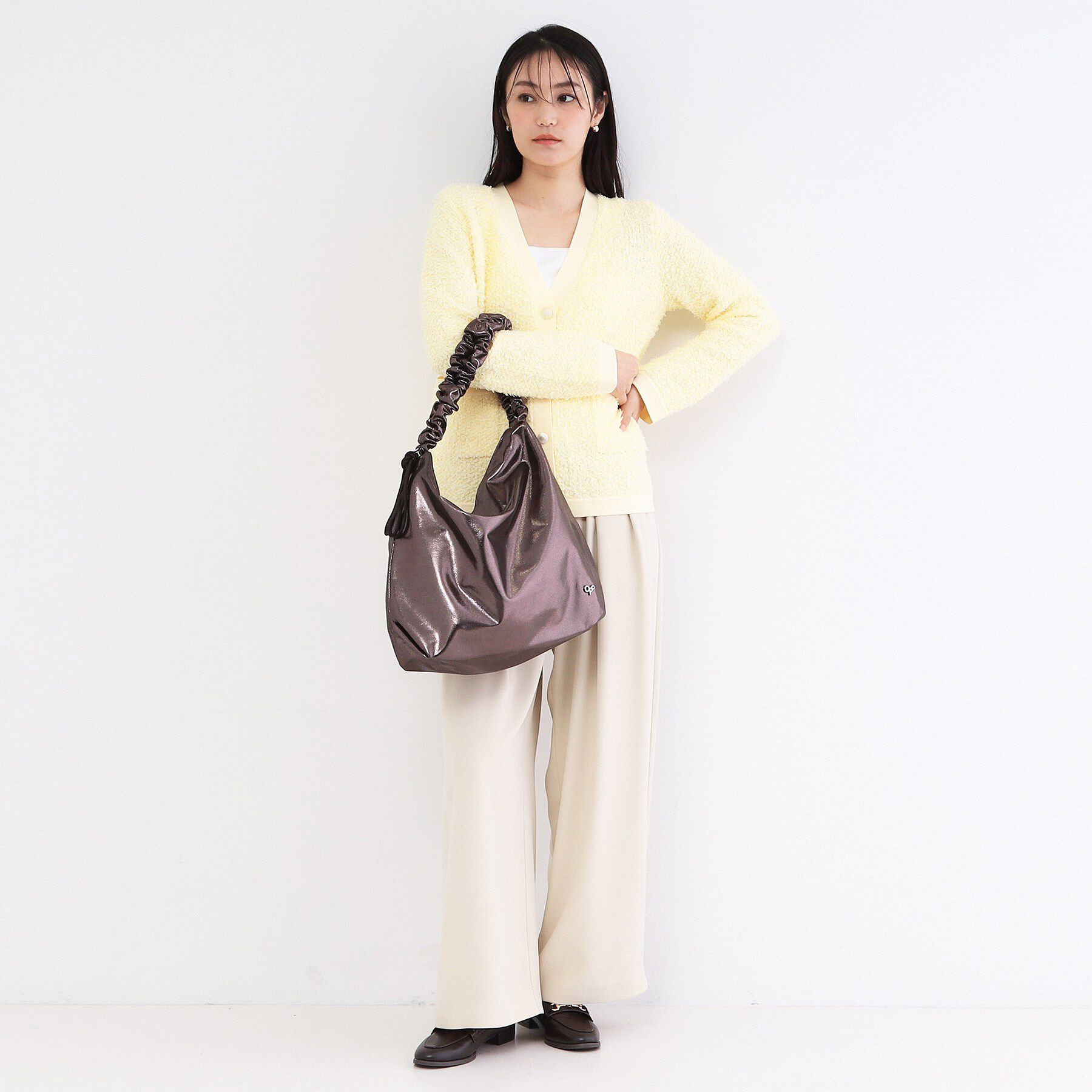 OPAQUE.CLIP「ドロストフリルハンドルA4ショルダー」|ショルダー・メッセンジャー|