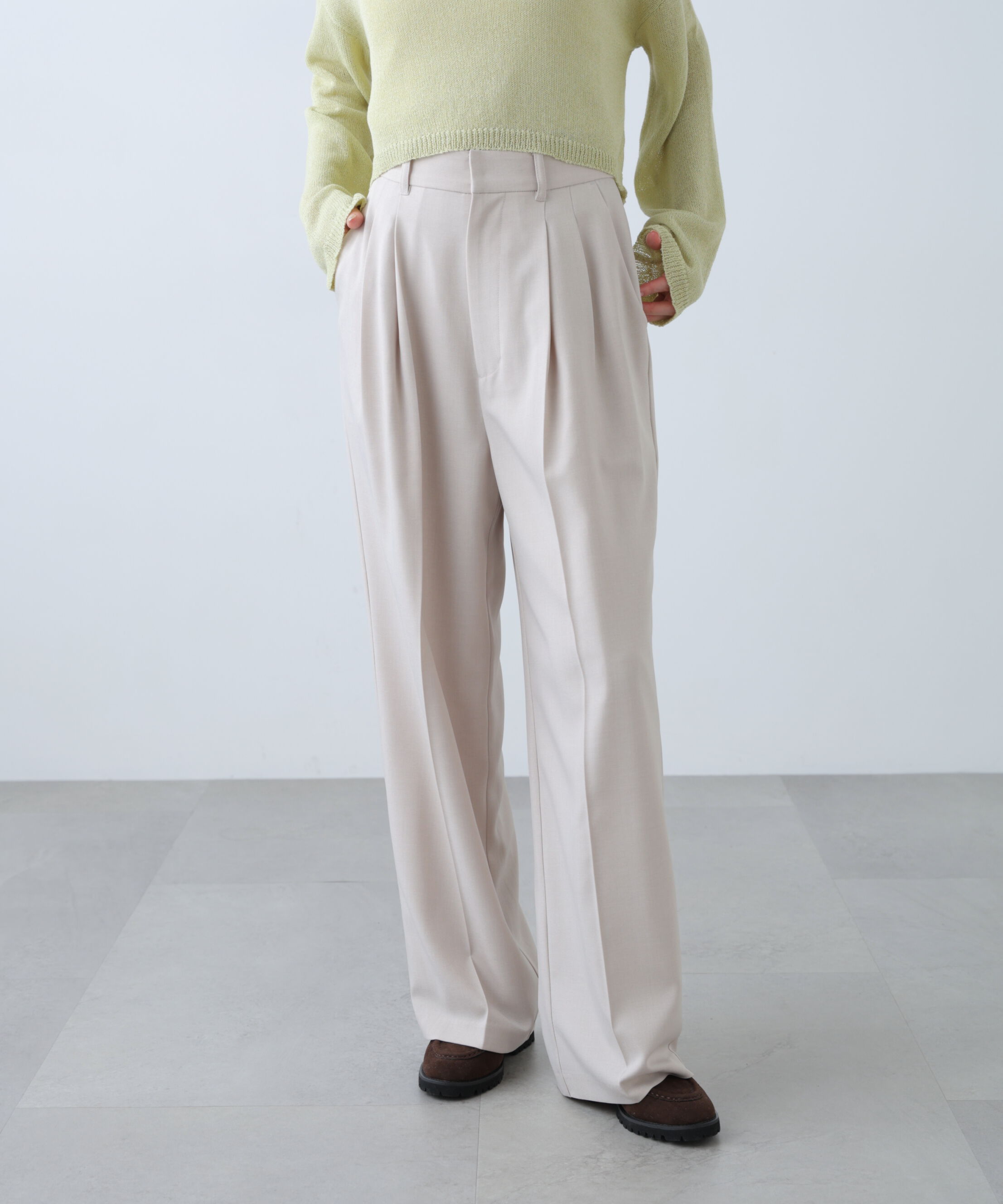  「[低身長サイズ/Sシリーズ]梳毛調合繊タックワイドパンツ」|その他|