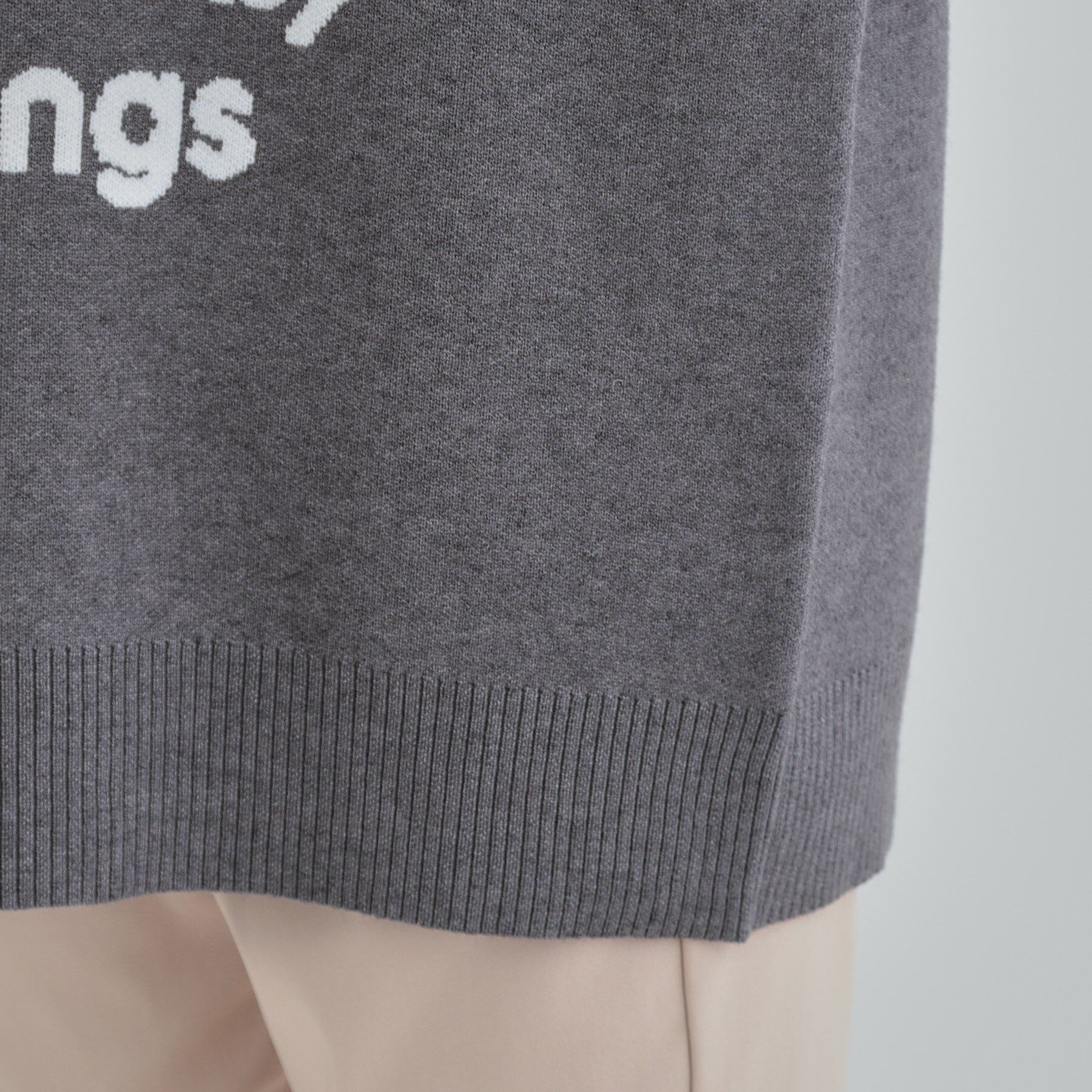 SHOO･LA･RUE「【体型カバー】ちくちくしにくい お花ロゴジャカードスウェットライクニット」|ニット・セーター|