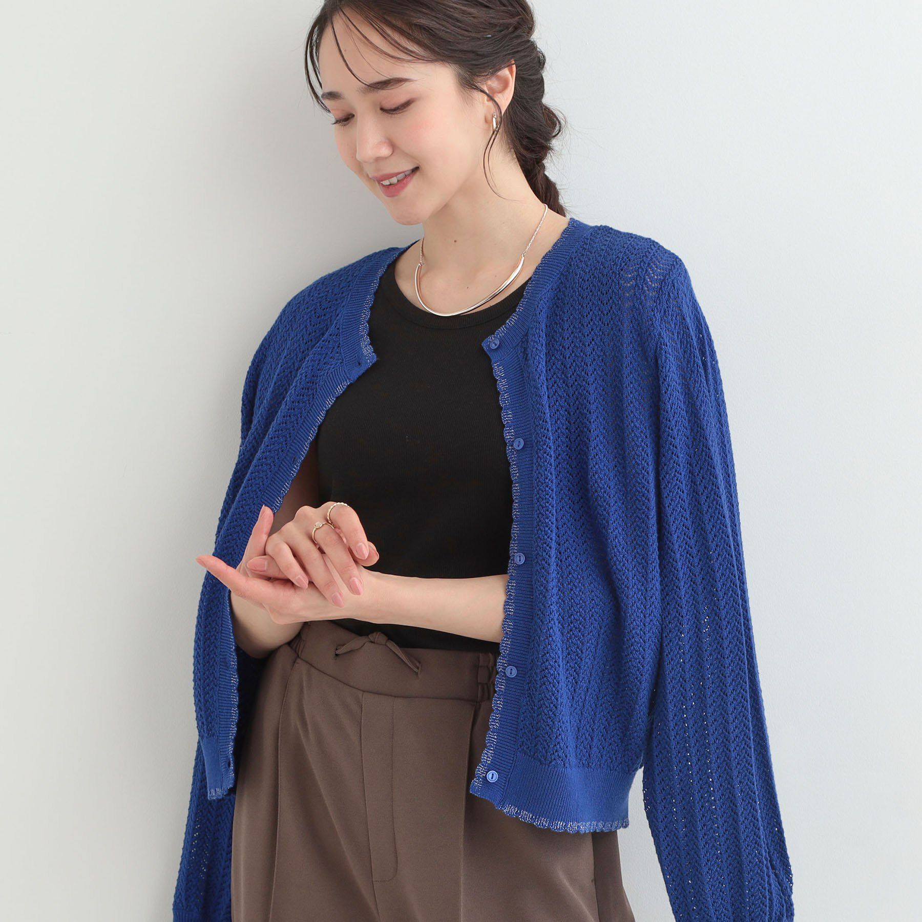 SHOO･LA･RUE「編み柄が上品 ラメ入り透かし編みカーディガン」|カーディガン|ブルー(093)