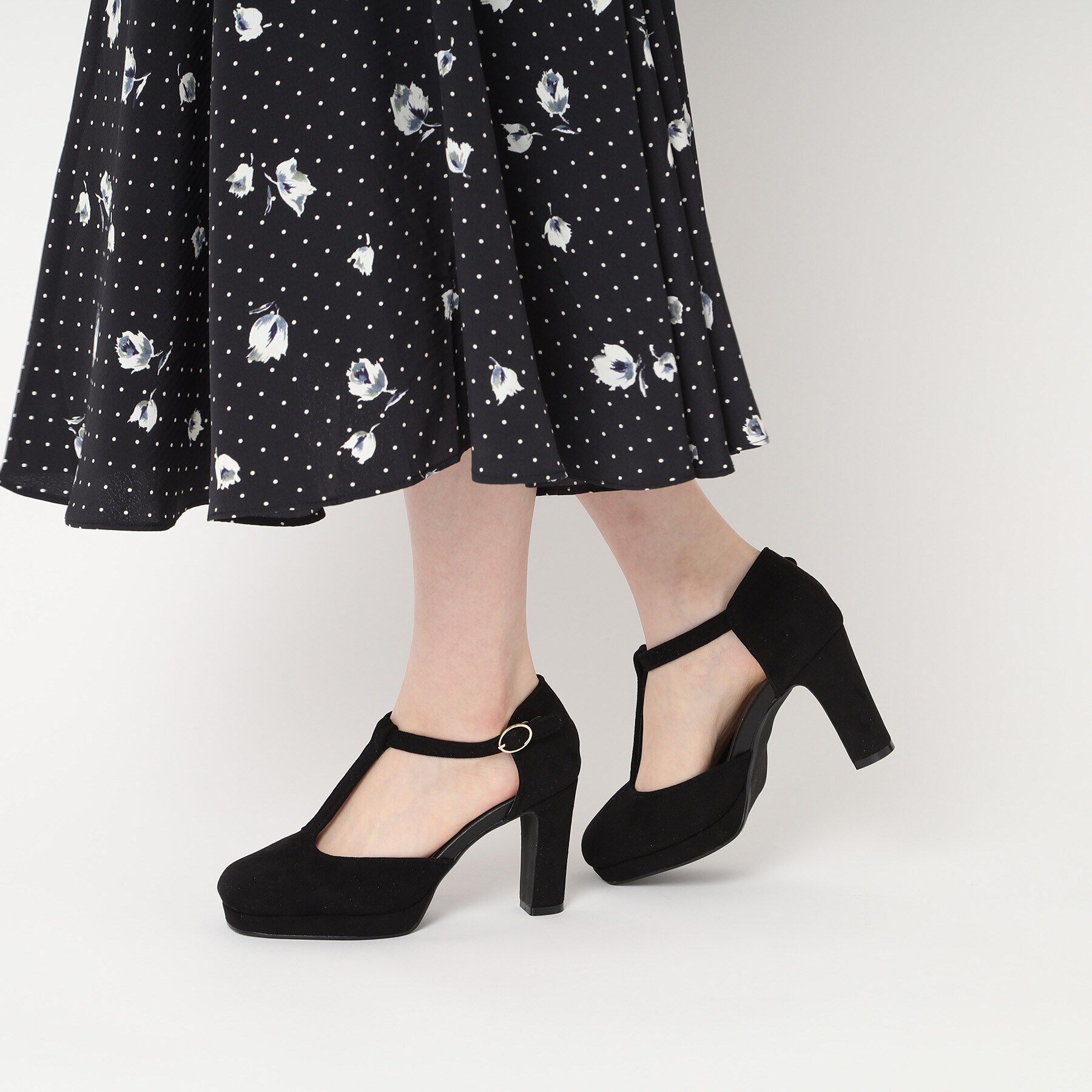 ESPERANZA「Tストラップパンプス 24SS」|パンプス|