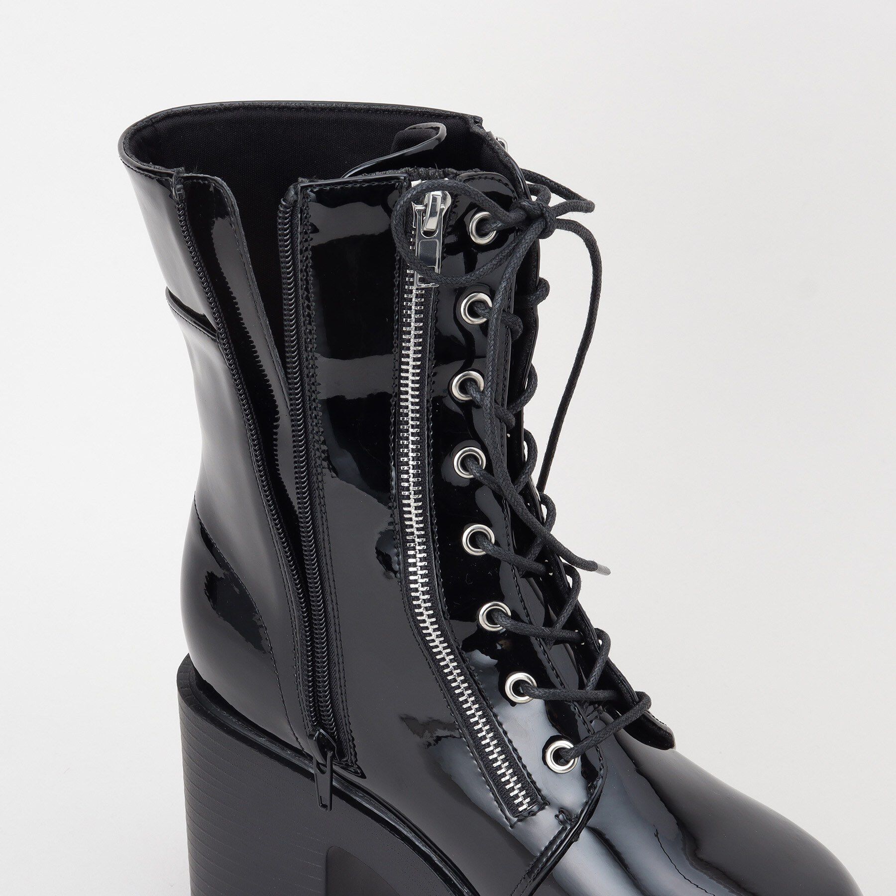 csT&P「厚底サイドジップミドル丈ブーツ」|ショートブーツ|