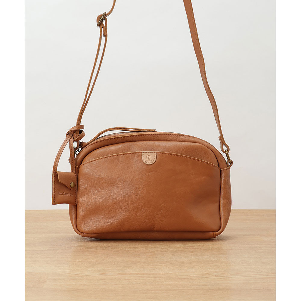 BACKYARD FAMILY「ショルダーバッグ レディース 通販 ミニショルダーバッグ ショルダーバック 斜めがけバッグ 革」|ショルダー・メッセンジャー|ブラウン1