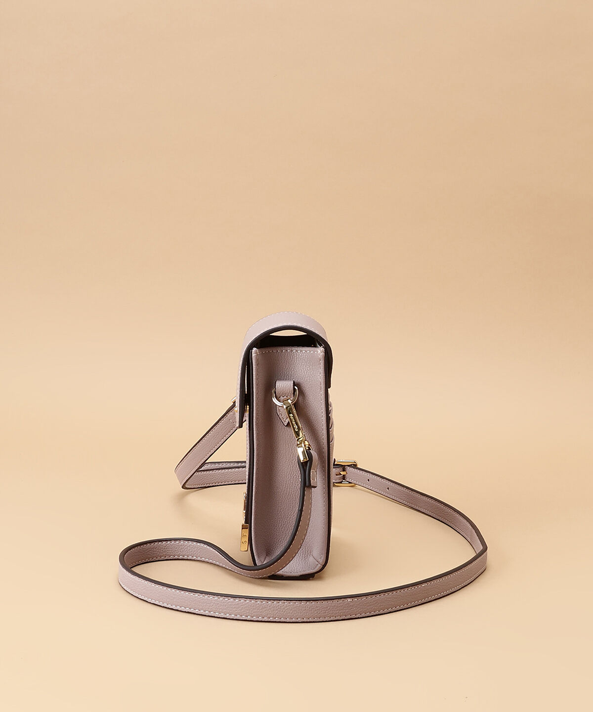 Samantha Thavasa「カードスロット付きシンプルスマホショルダー」|ショルダー・メッセンジャー|