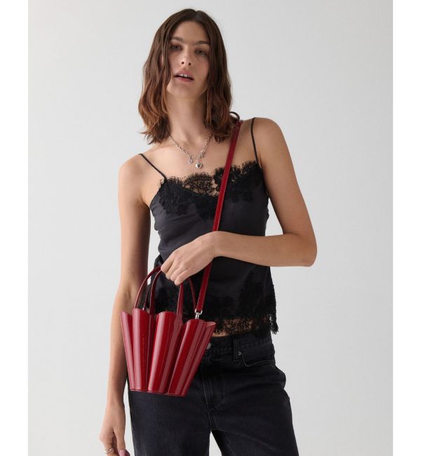 kate spade new york「ザ パテント スペードフラワー バケット バッグ」|ショルダー・メッセンジャー|RED