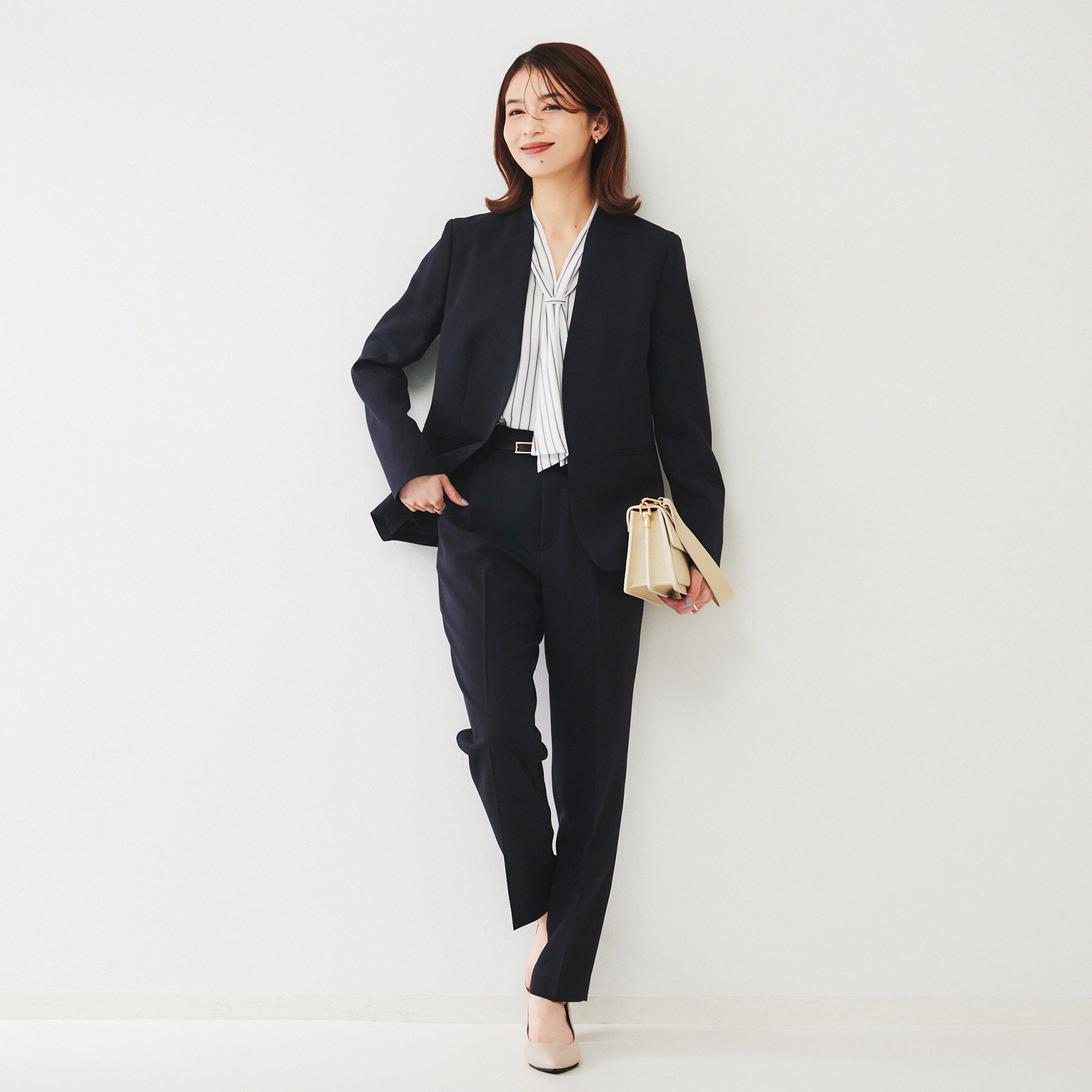 UNTITLED「【通勤スーツ】ライトウェイト カラーレスジャケット」|ノーカラージャケット|