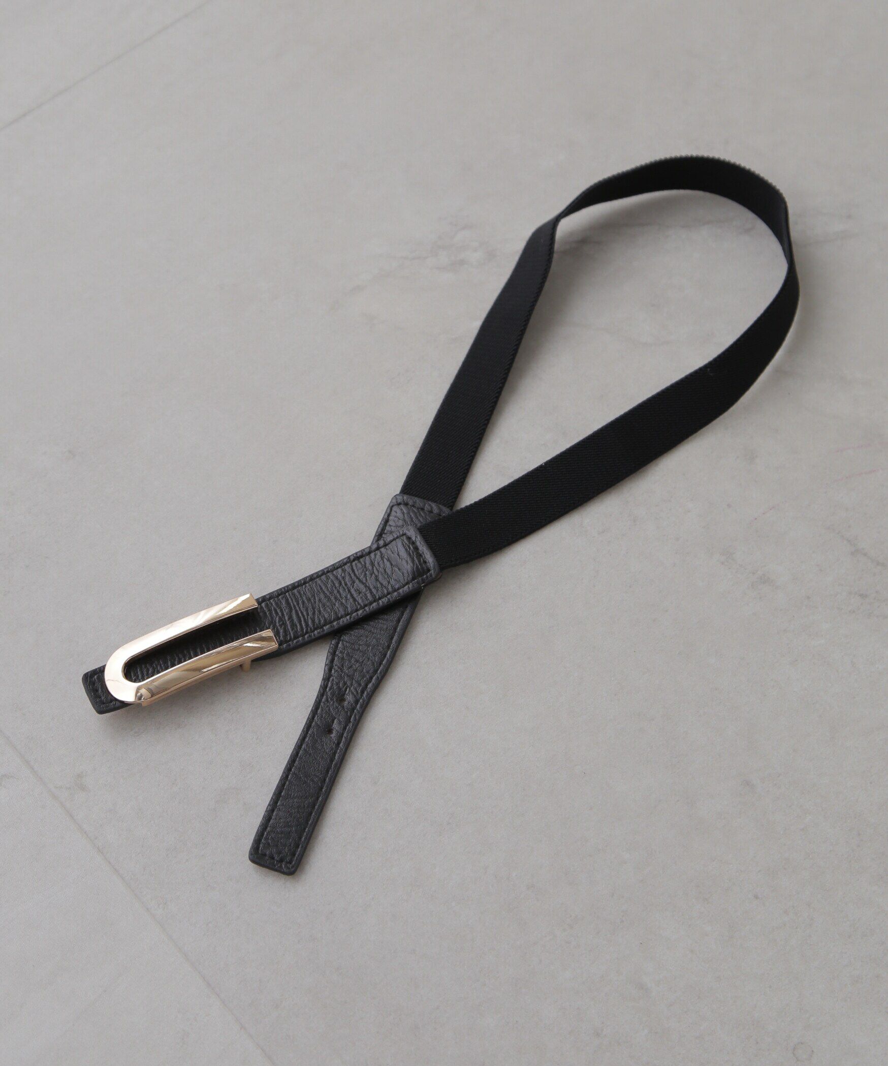  「Uバックル細ゴムベルト」|ハンカチ|