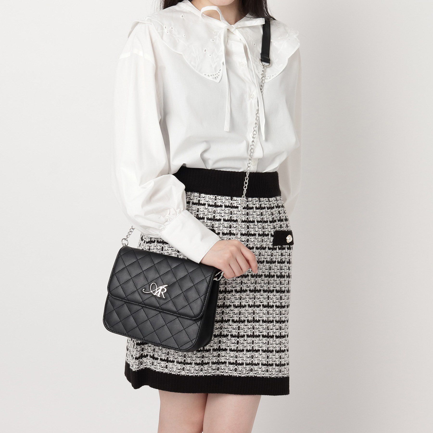 Ober Tashe「ロゴ キルトショルダーバッグ」|ショルダー・メッセンジャー|