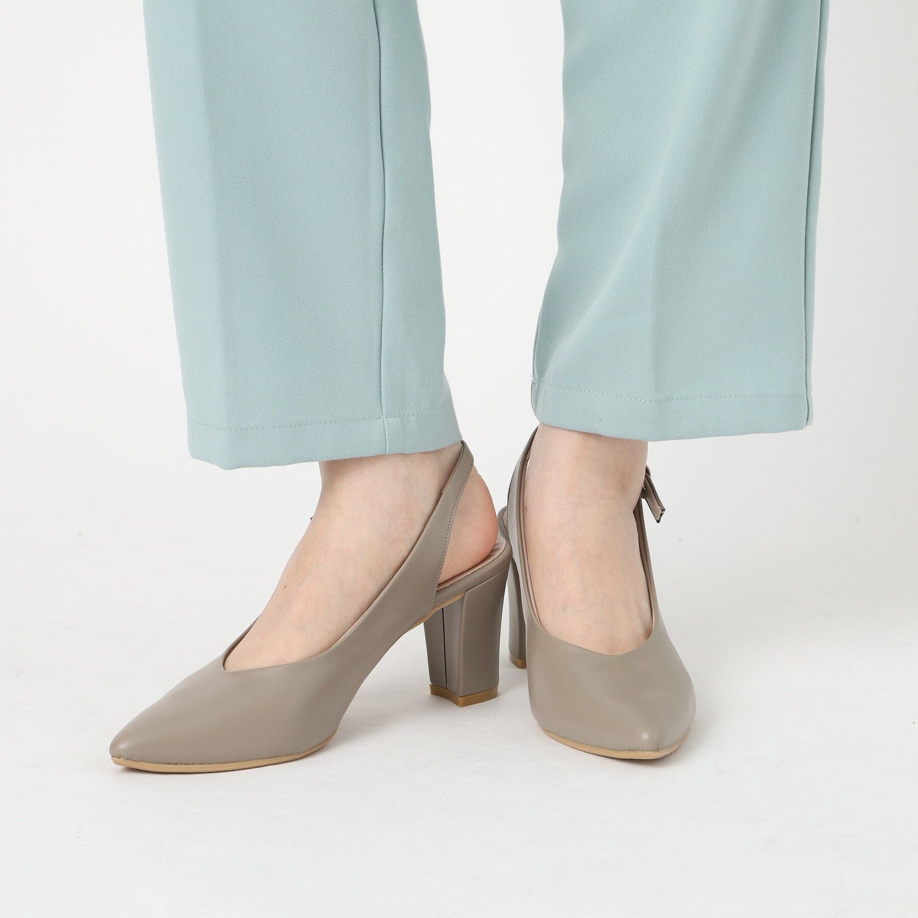 ESPERANZA「バックストラップパンプス」|パンプス|