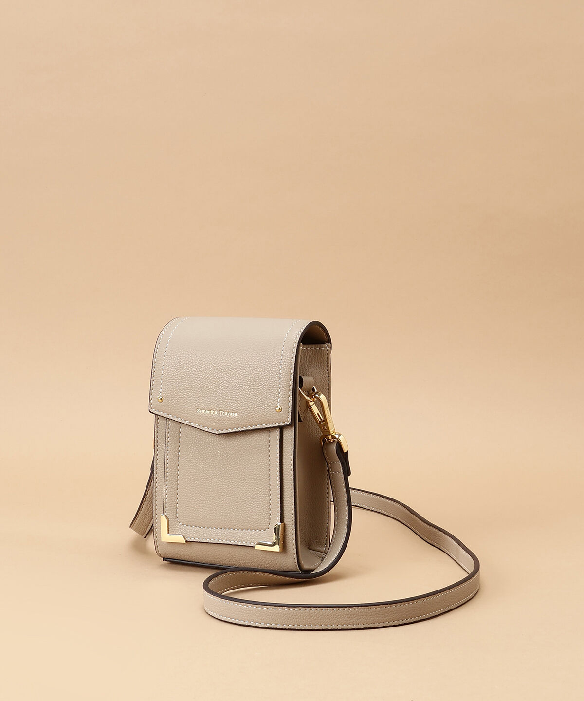 Samantha Thavasa「カードスロット付きシンプルスマホショルダー」|ショルダー・メッセンジャー|
