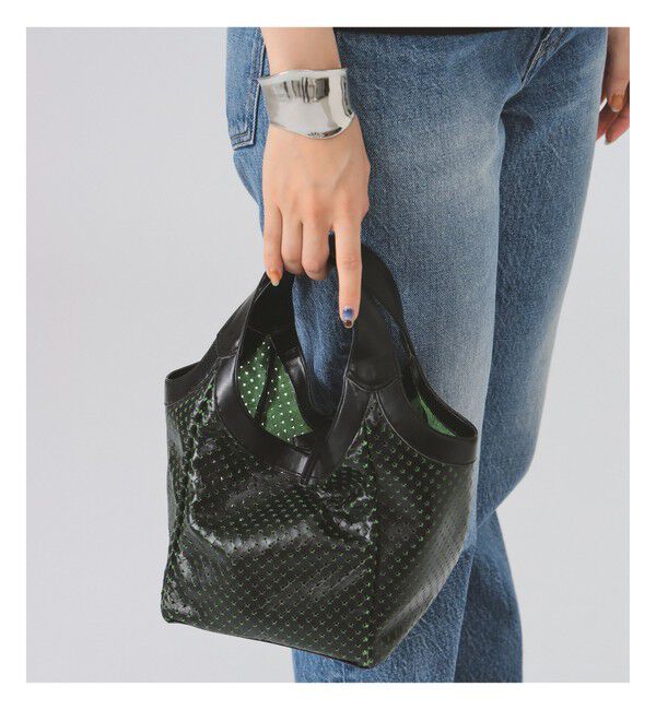 Ray BEAMS 「☆パンチング バッグ」|ハンドバッグ|BLACK