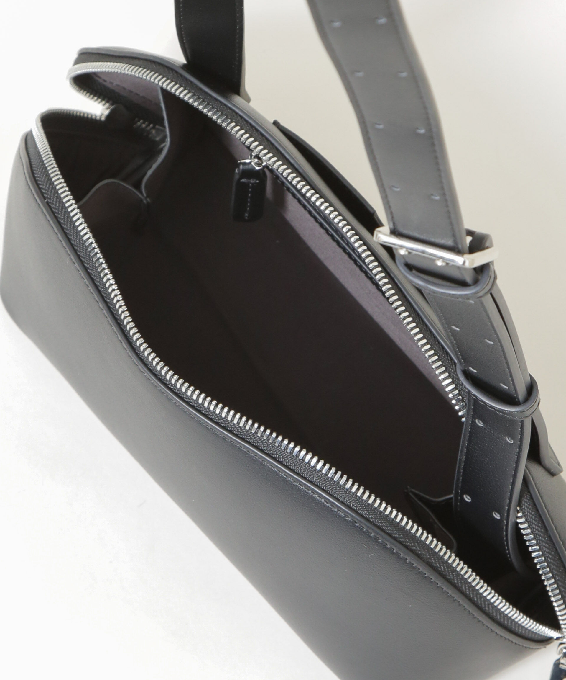 nano･universe「ADD CULUMN/FIGRE BODYBAG」|ショルダー・メッセンジャー|