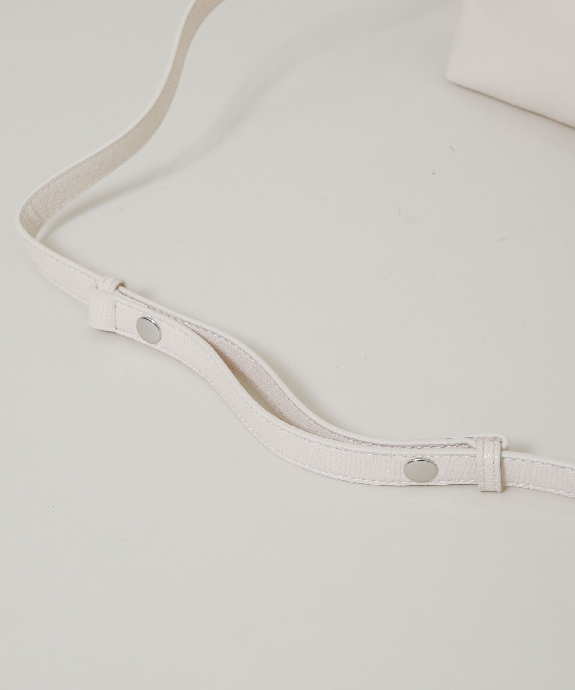 nano･universe「HVISK/Polly」|ショルダー・メッセンジャー|