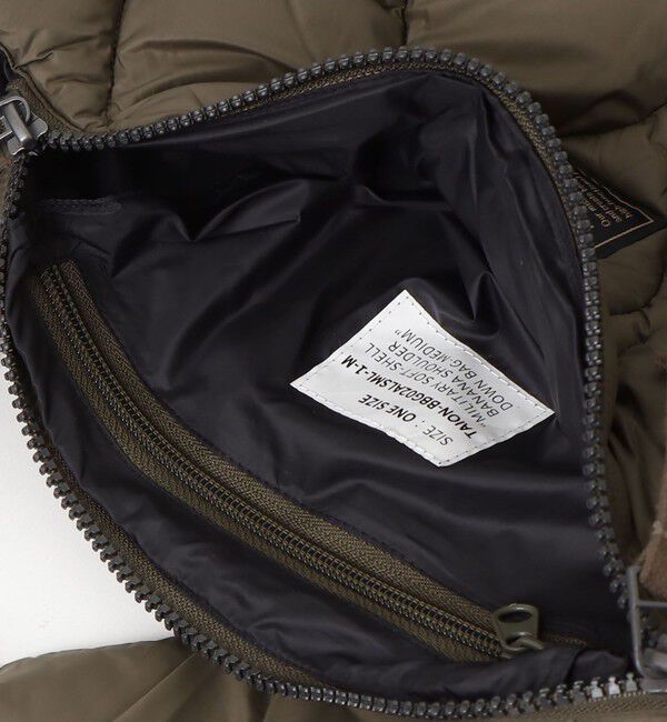 fredy emue「【TAION/タイオン】MILITARYバナナショルダーバッグ M」|ショルダー・メッセンジャー|