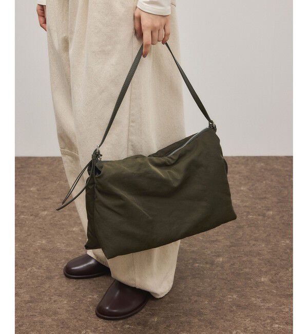 ADAM ET ROPE'「ダブルポケットパテッドショルダー」|ショルダー・メッセンジャー|