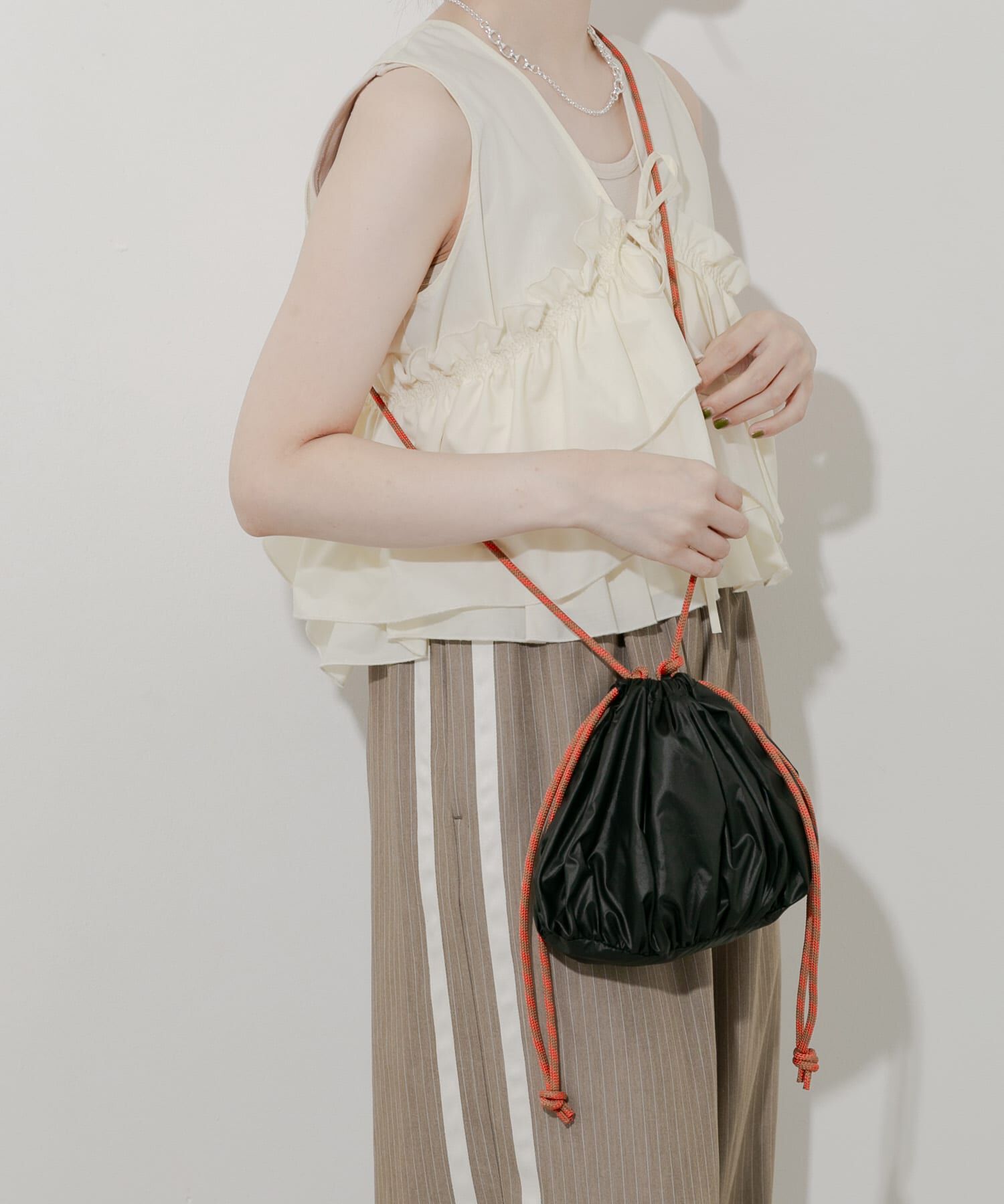 SMELLY「ギャザーキンチャクショルダー」|ショルダー・メッセンジャー|