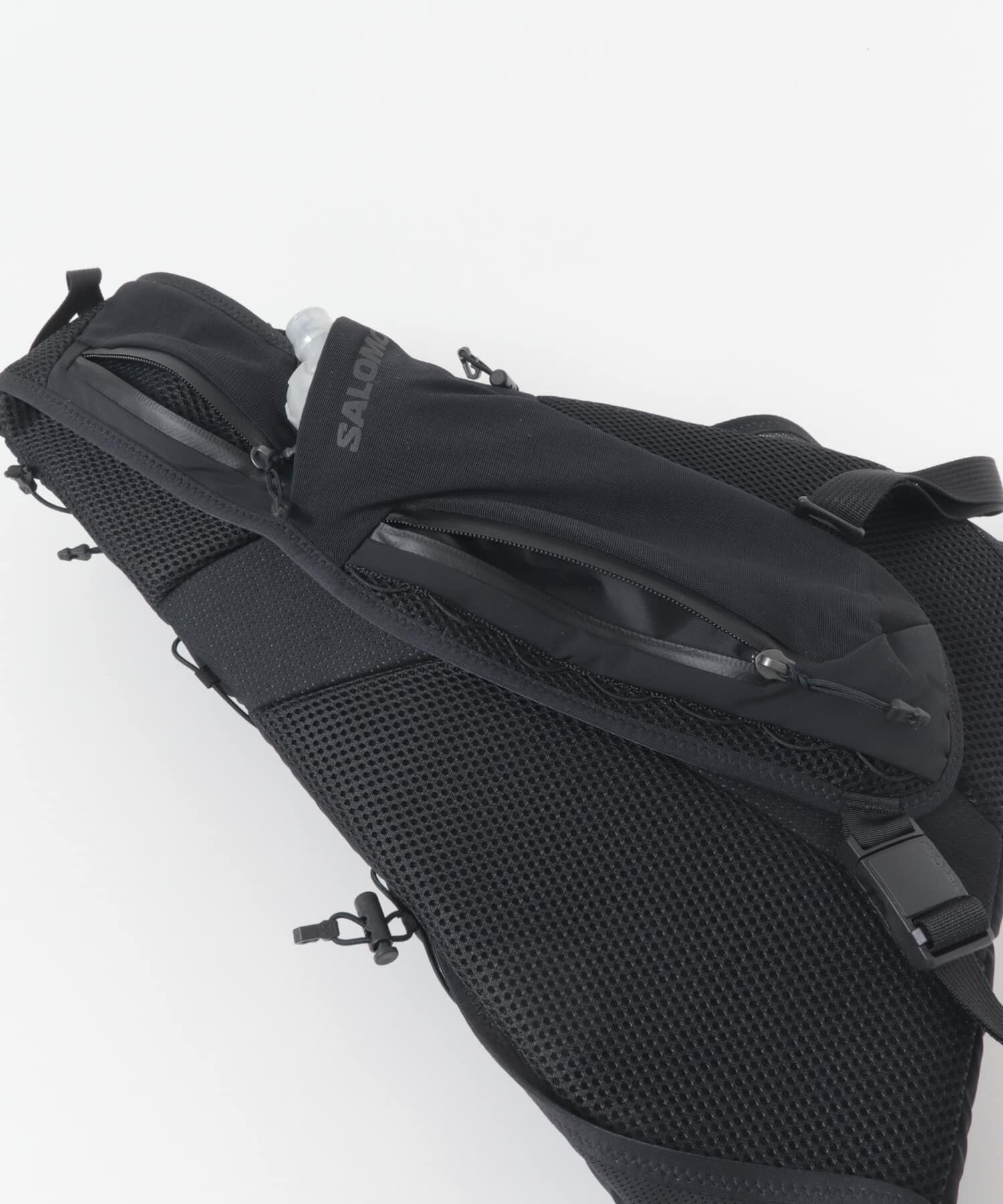 URBAN RESEARCH「SALOMON　ADV CROSS BODY BAG」|ショルダー・メッセンジャー|