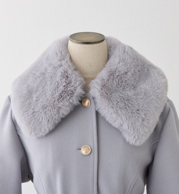  「【サイズ展開あり】襟/袖ファーマルチリボンロングコート」|その他|