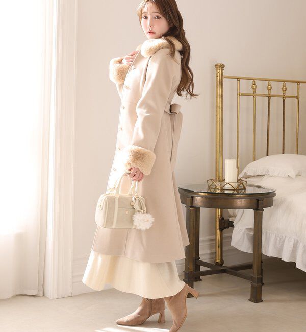  「【サイズ展開あり】襟/袖ファーマルチリボンロングコート」|その他|