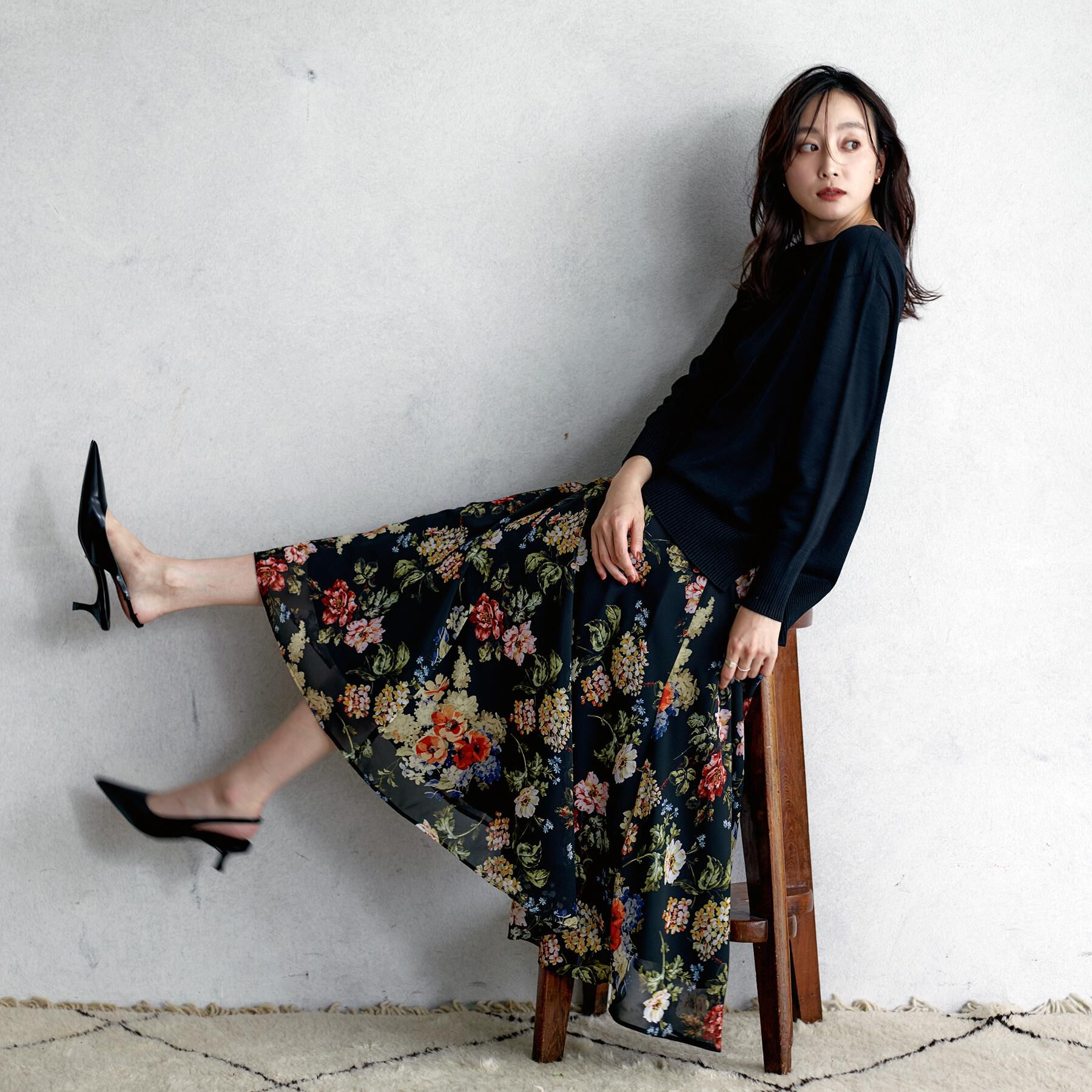 UNTITLED「【セットアップ可/シアー/洗える】アンティークフラワー柄スカート」|スカート|