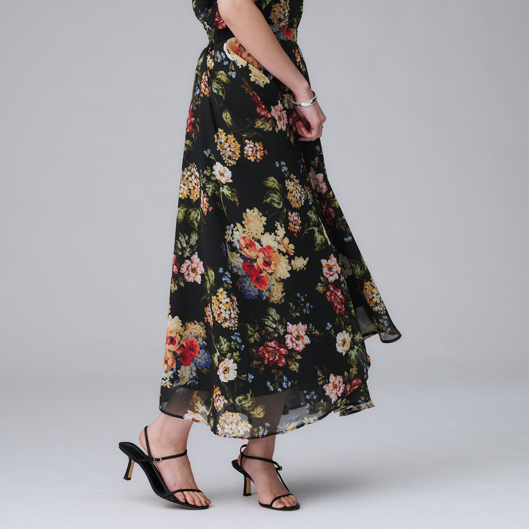 UNTITLED「【セットアップ可/シアー/洗える】アンティークフラワー柄スカート」|スカート|