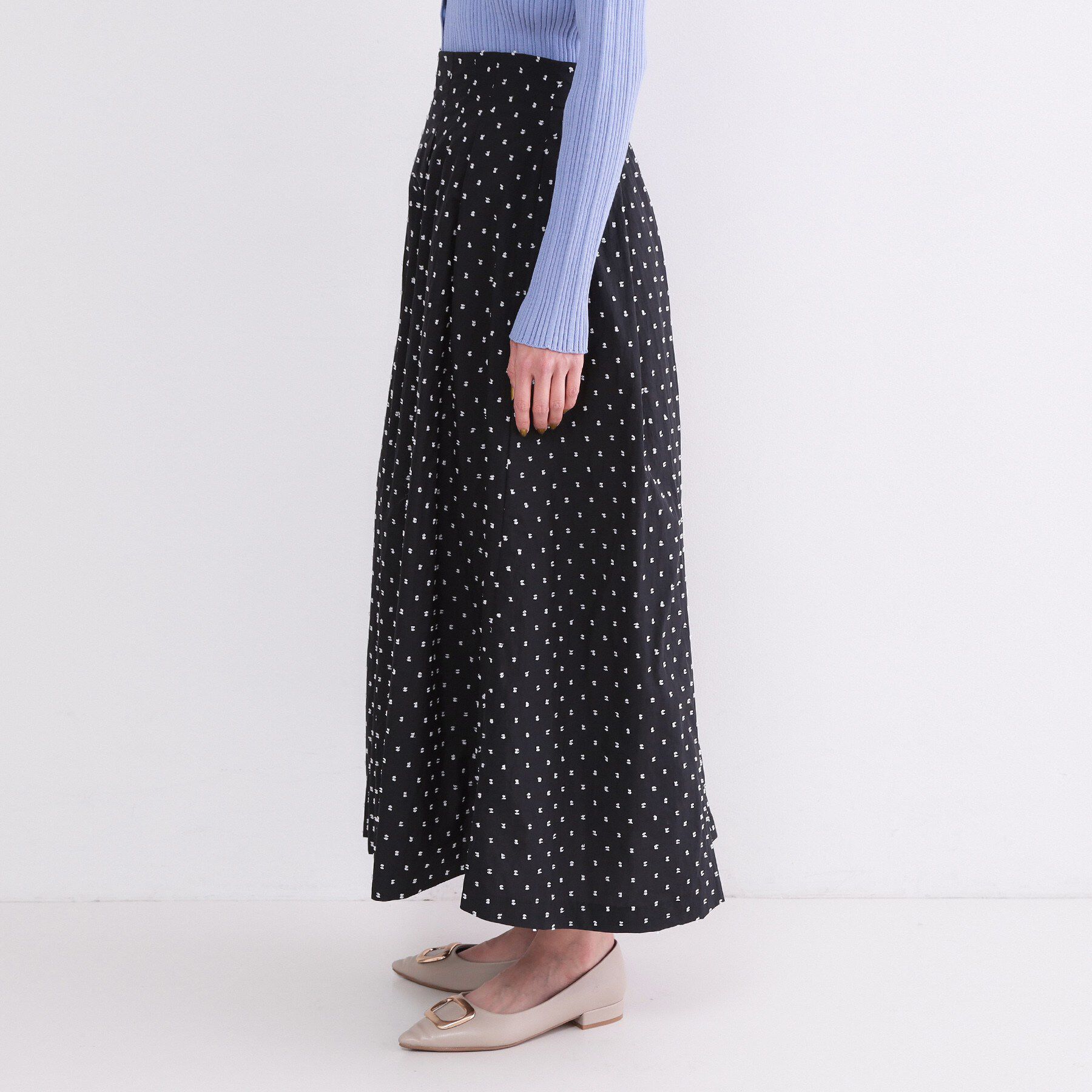 OPAQUE.CLIP「ドビードットタックフレアスカート【洗濯機OK】」|スカート|