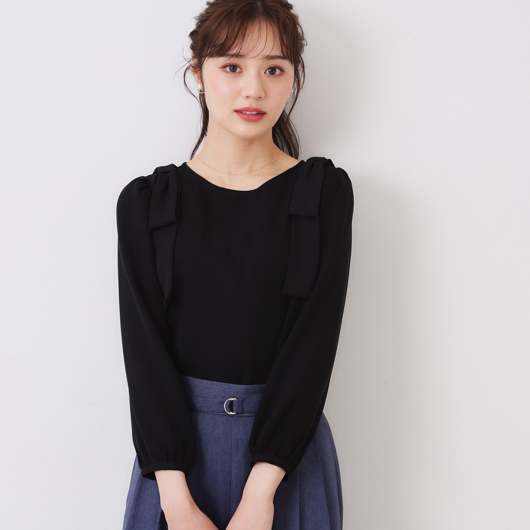 Couture broach「【フェミニン・通勤】肩リボンシフォンブラウス」|シャツ・ブラウス|