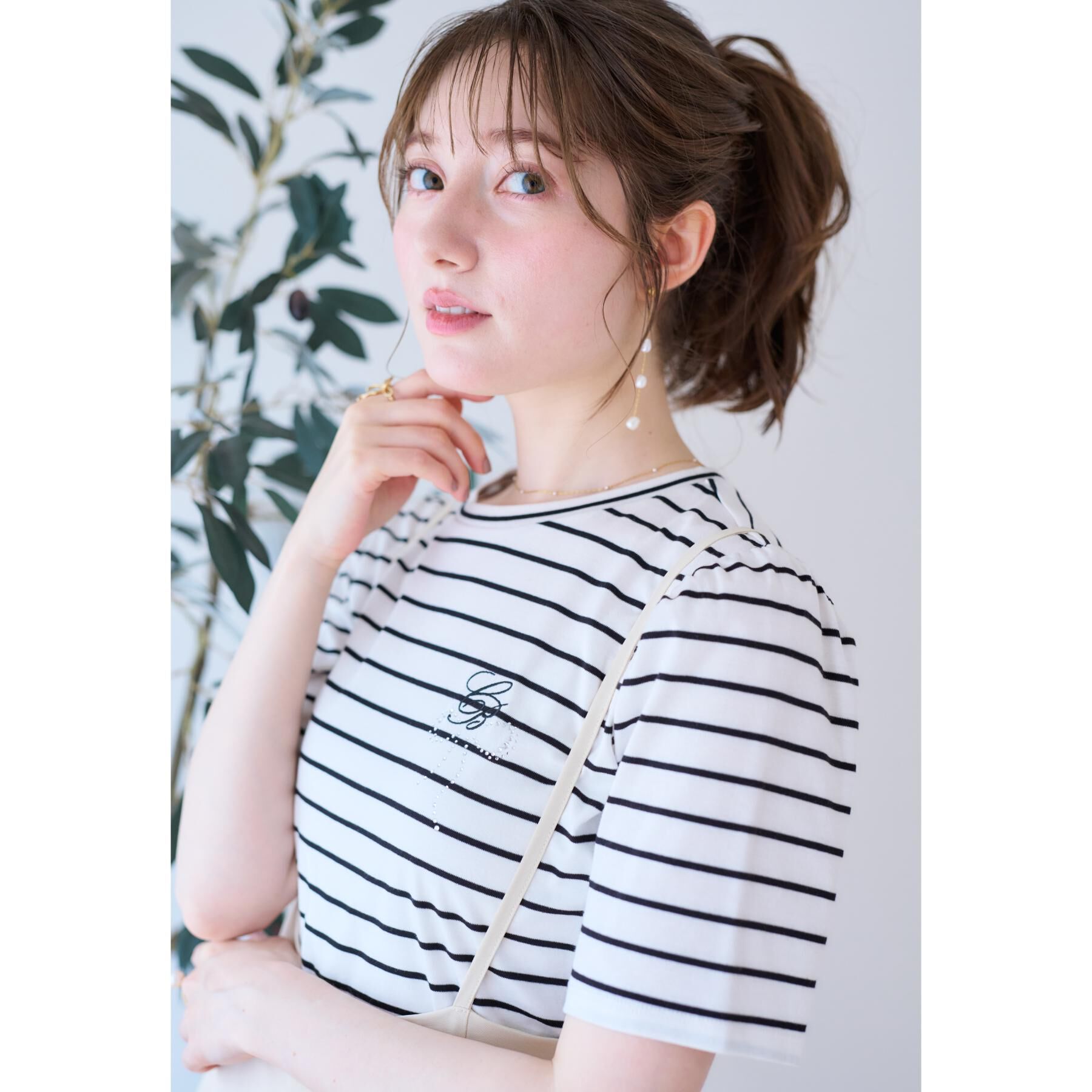 Couture broach「【接触冷感・UV・マシンウォッシャブル】60CBロゴT」|Tシャツ・カットソー|