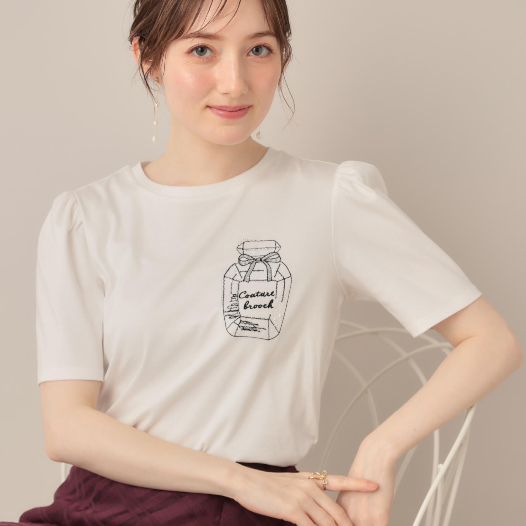Couture broach「【接触冷感・UV機能あり・マシンウォッシャブル】60シルケット パフュームエンブロTシャツ」|Tシャツ・カットソー|