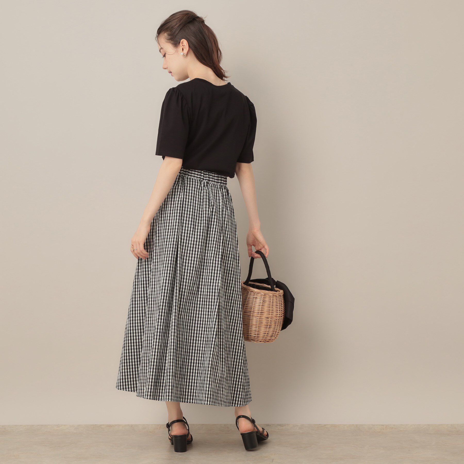 Couture broach「【接触冷感・UV機能あり・マシンウォッシャブル】60シルケット パフュームエンブロTシャツ」|Tシャツ・カットソー|