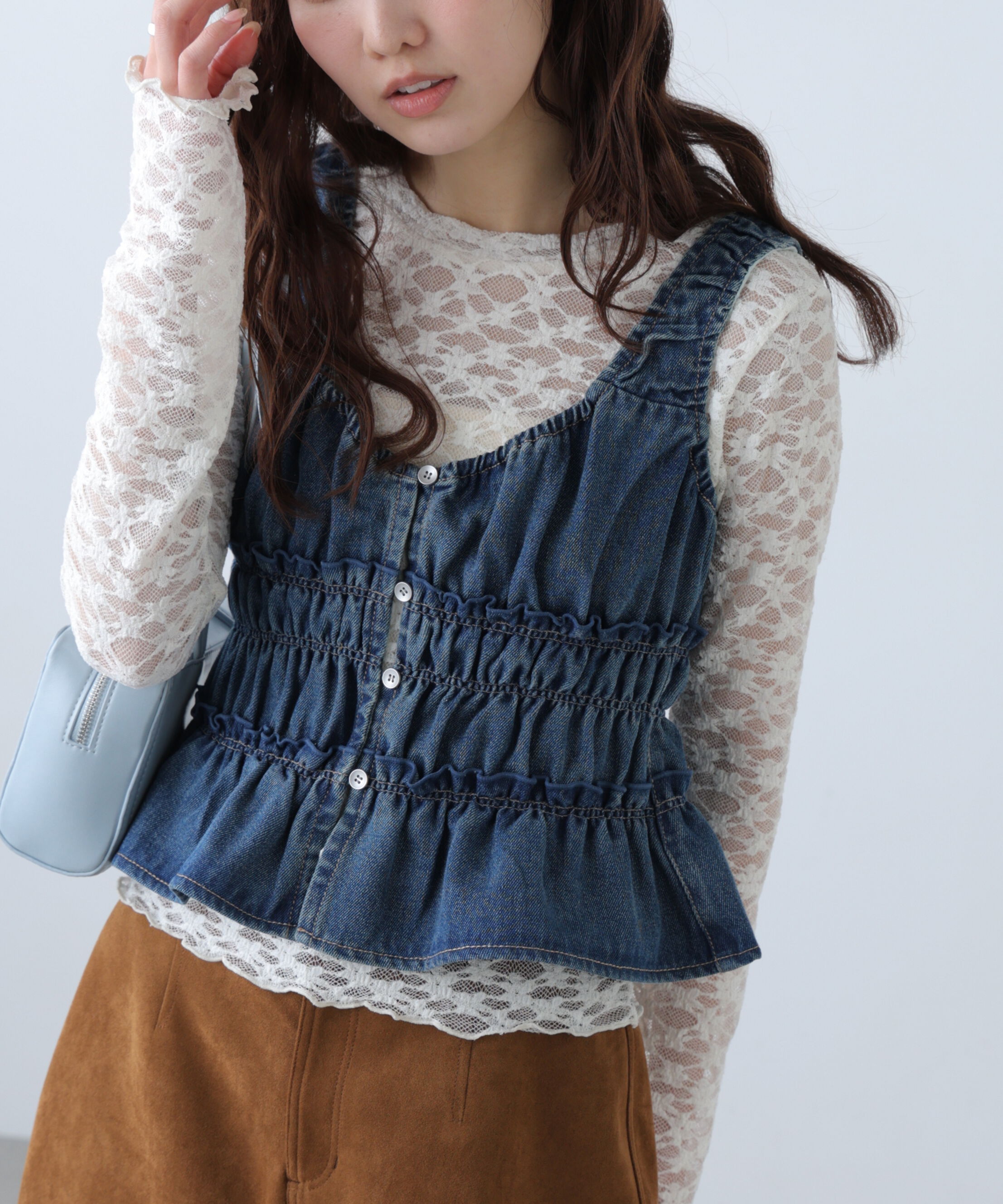  「シャーリングデニムビスチェ」|シャツ・ブラウス|ライトインデ 1