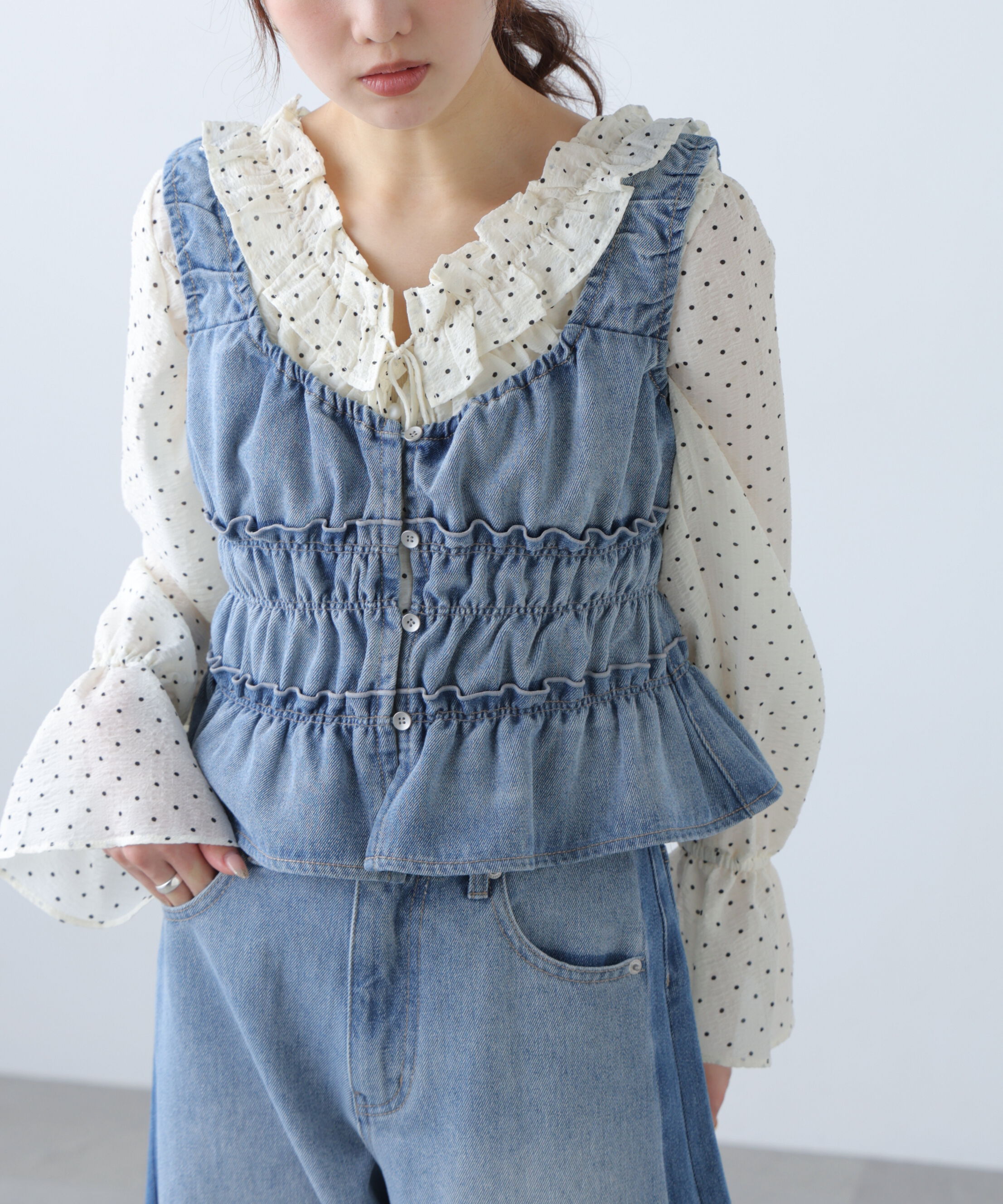  「シャーリングデニムビスチェ」|シャツ・ブラウス|