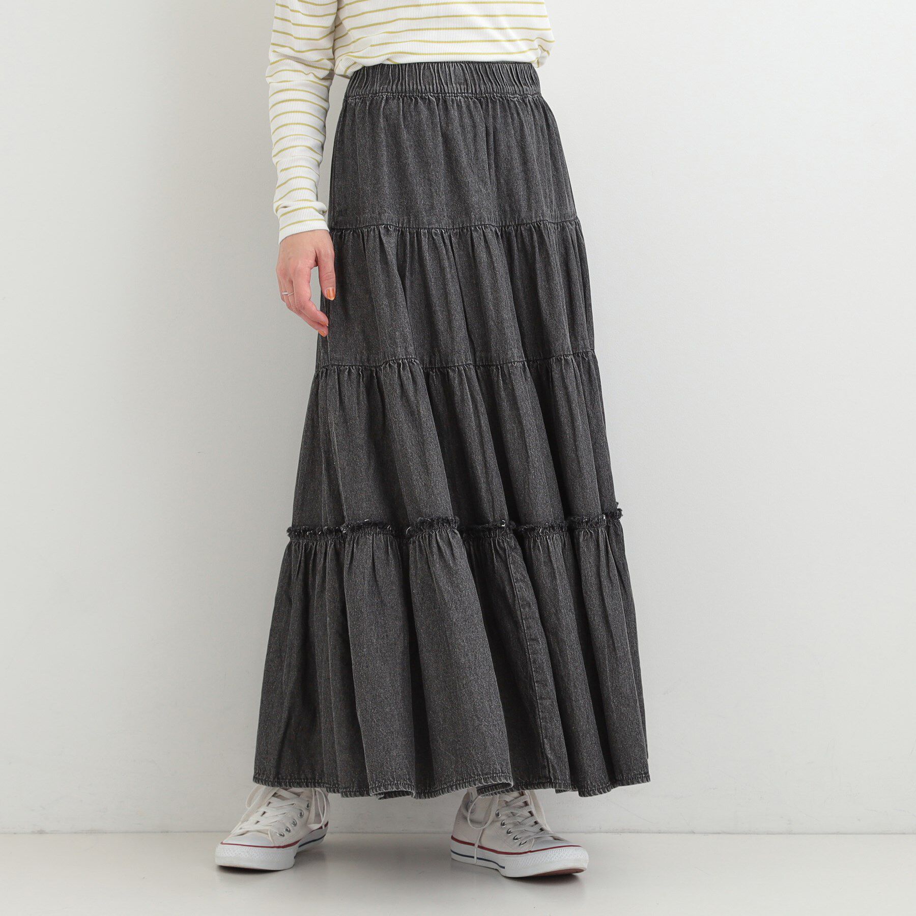 SHOO･LA･RUE「【ライトオンスデニム/S-LL】女性らしさをプラスする ティアードデニムロングスカート」|スカート|