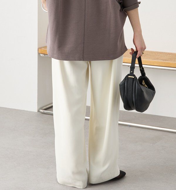  「【ウォッシャブル】【シーズンレスで使える】タックワイドスラックス」|チノ|