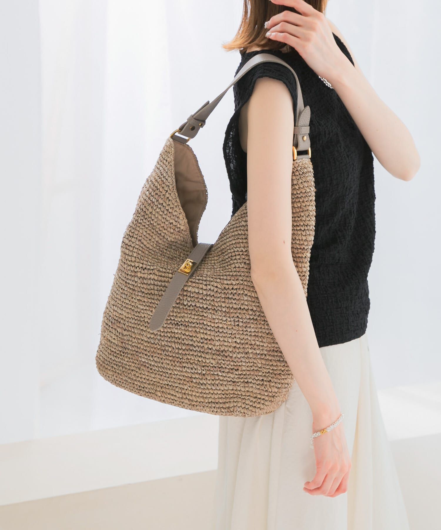 URBAN RESEARCH ROSSO「VIOLAd&rsquo;ORO　ラフィアワンショルダーバッグ」|かごバッグ|