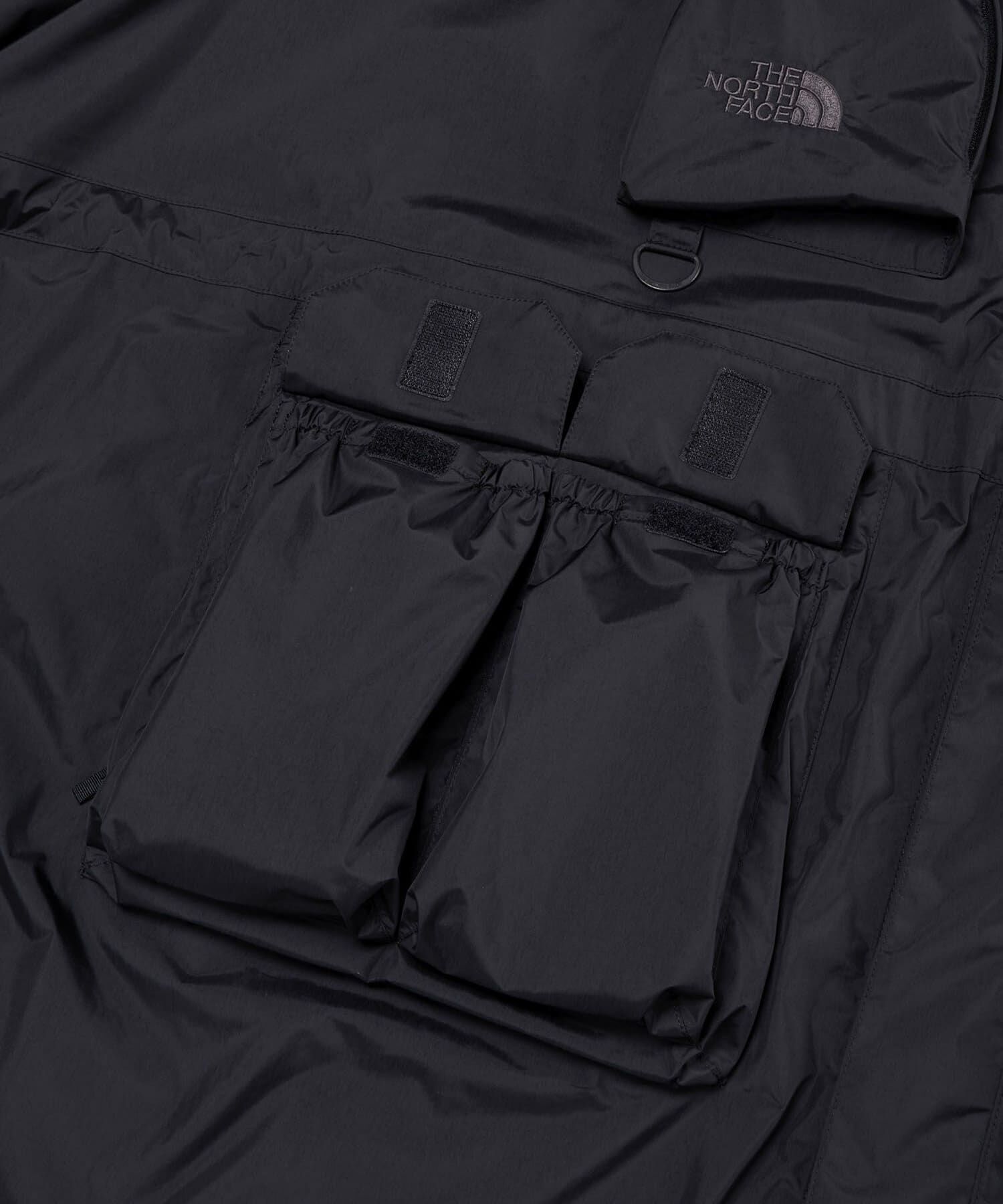 URBAN RESEARCH DOORS「THE NORTH FACE　WUROS FIELDUTILITY PONCHO」|ポンチョ・ケープ|
