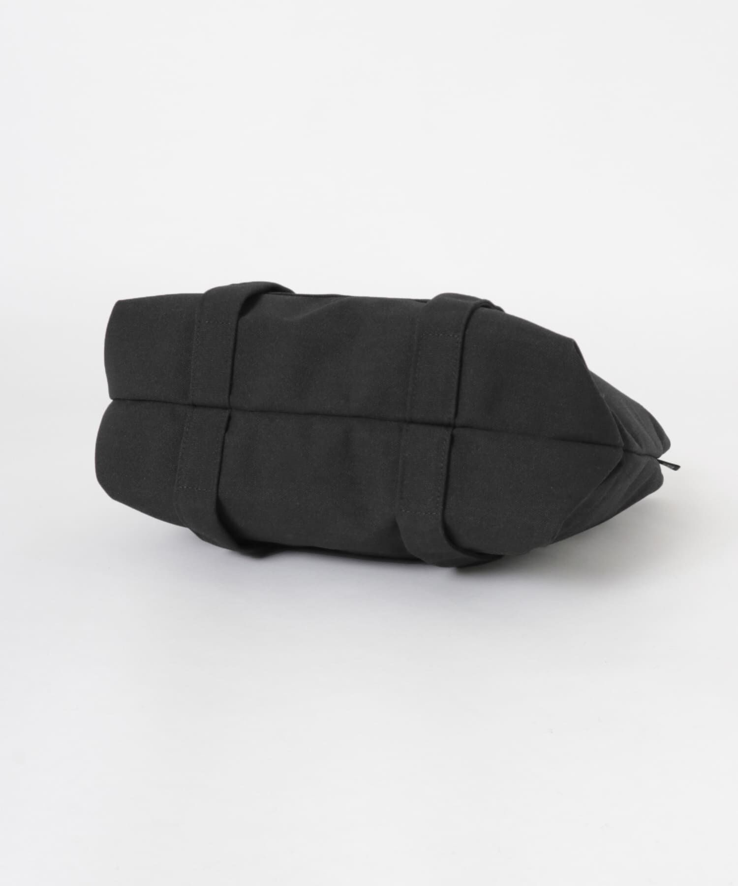 URBAN RESEARCH「KARRI AMIACALVA　2 WAY TOTE L」|トートバッグ|