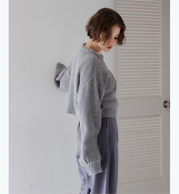 titivate「透かし編み刺繍クロップドプルオーバー」|ニット・セーター|