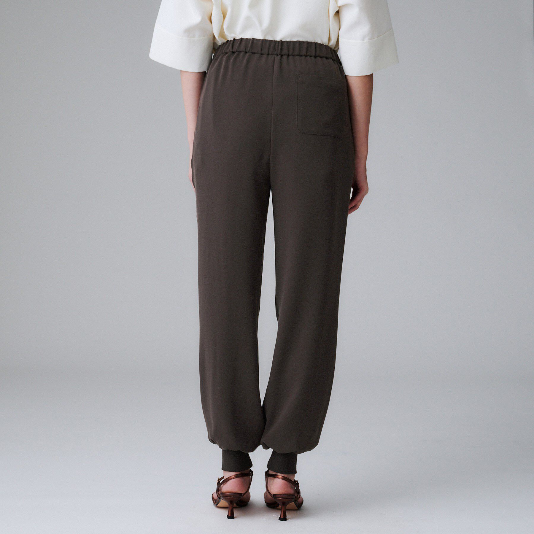 UNTITLED「【吸水速乾/ウエストゴム】バックサテン ジョグパンツ」|その他|