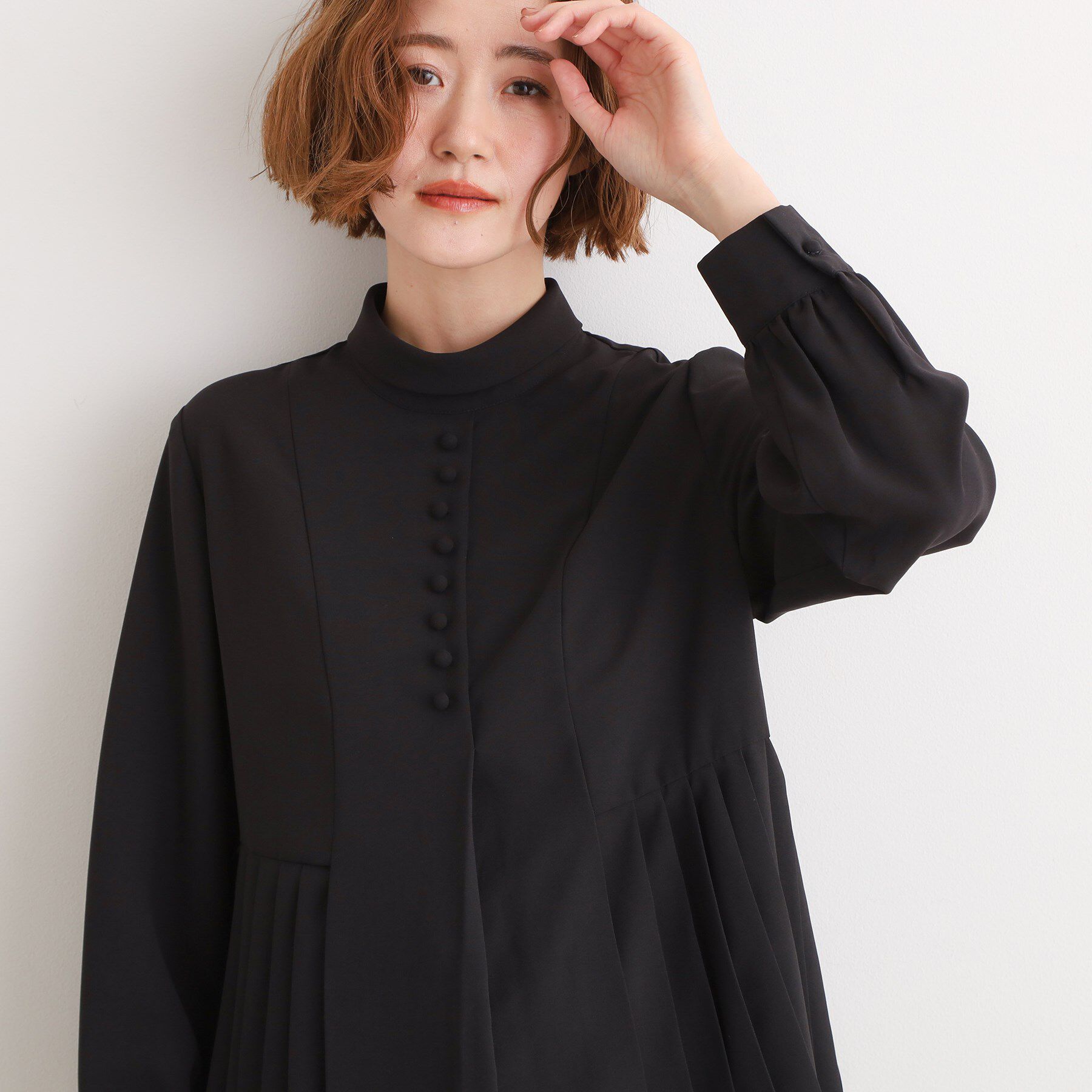 grove「【マシンウォッシュ/防シワ/UVカット】裾プリーツ取り外しボウタイブラウス」|シャツ・ブラウス|